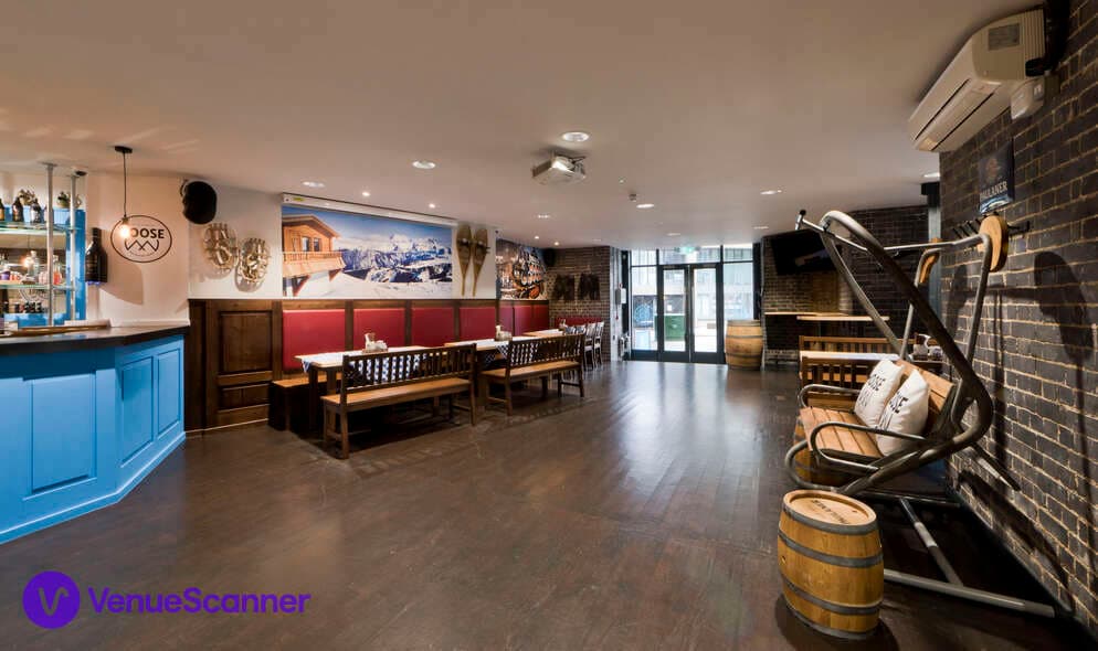 Munich Cricket Club Tower Hill, Full Venue Hire photo #3
