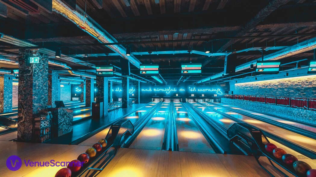 Main Lanes - East And West Wing, Queens - Skate Dine Bowl photo #1