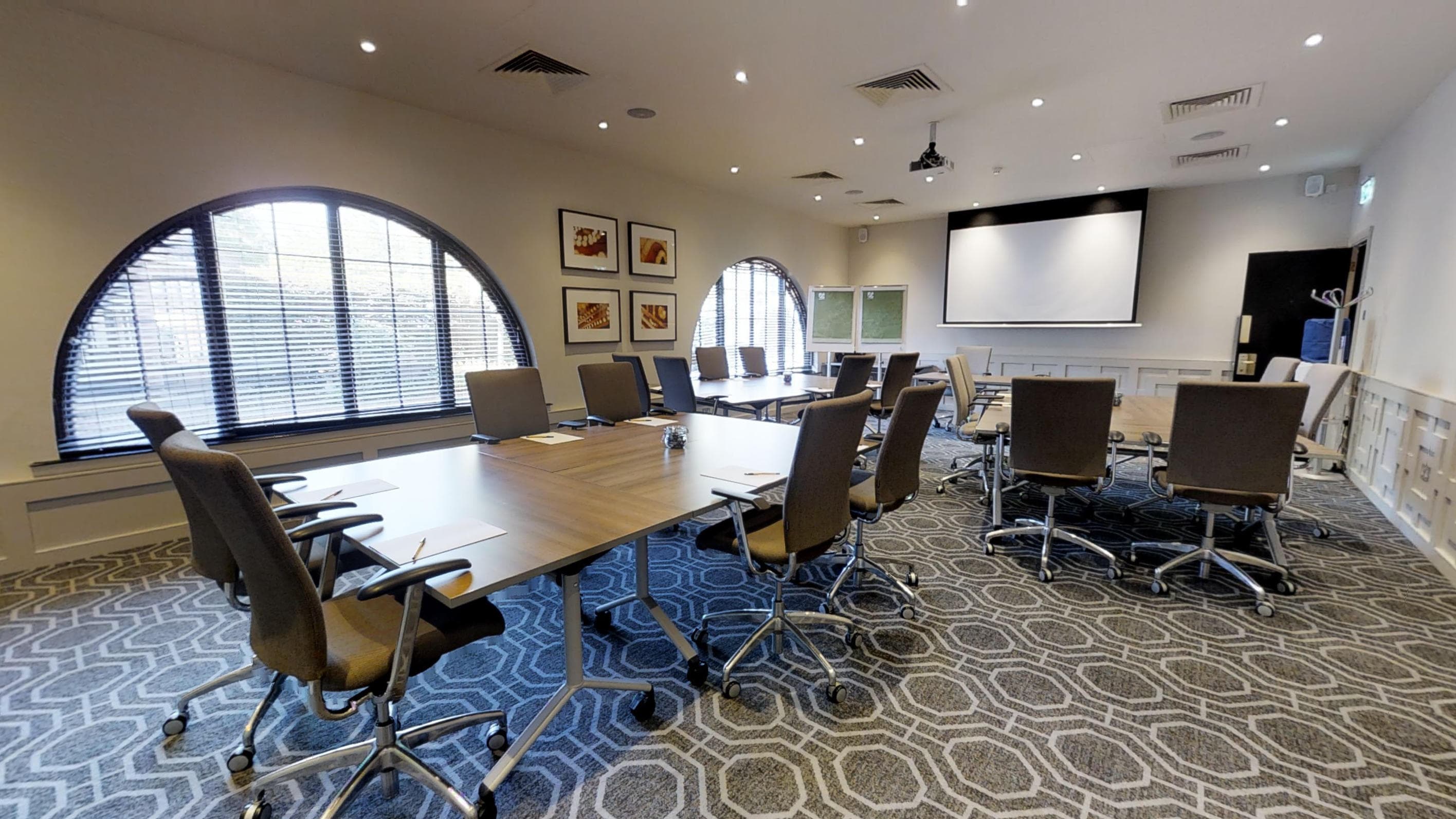 Milton Hill House, Rose And Fuchsia photo #2