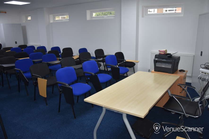 Quadrant House Wimbledon, Aster photo #3