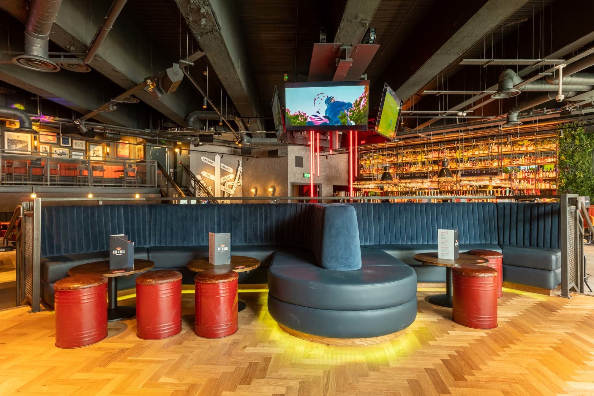 Bat & Ball, Player's Lounge photo #2