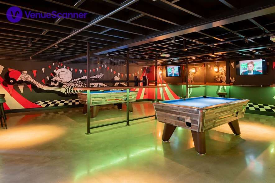 Baller's Court, Bat & Ball photo #3