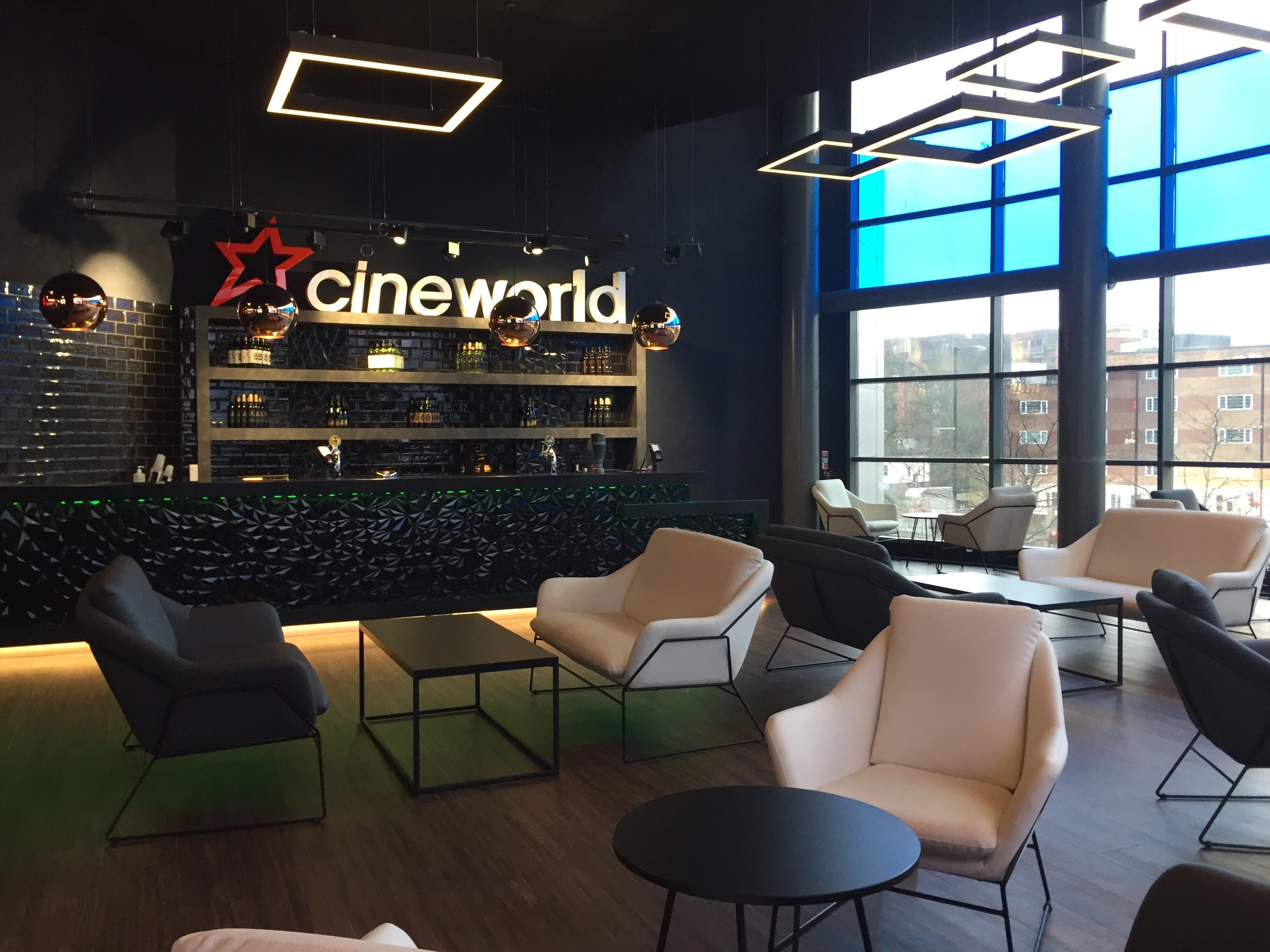 Photo of Cineworld Didsbury, Screen 1 - 143 Seats