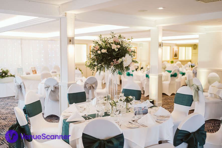 Clubhouse, Foxhills Club & Resort photo #2