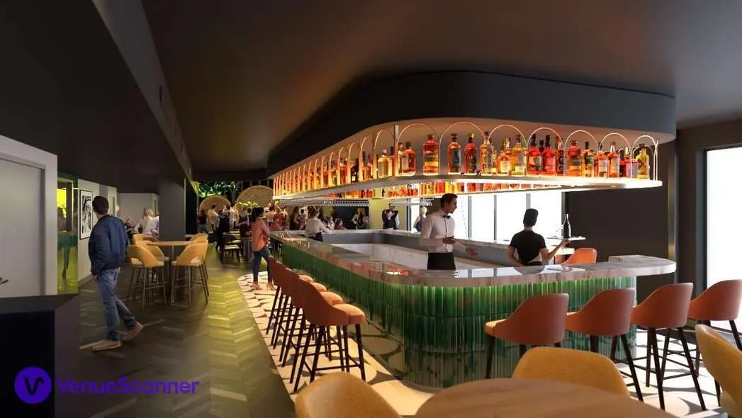 The Mezzanine, Amazing Grace Canary Wharf photo #3