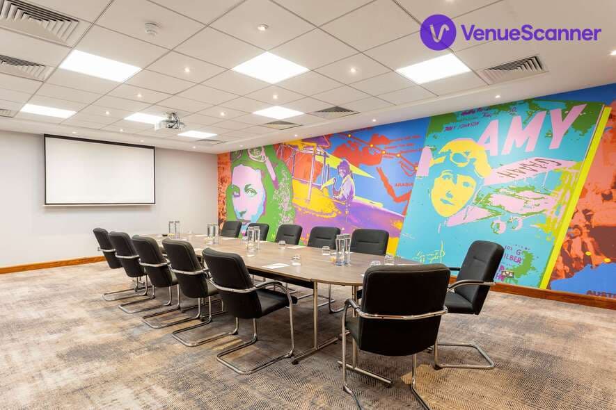 Armstrong, Radisson Hotel & Conference Centre London Heathrow photo #1