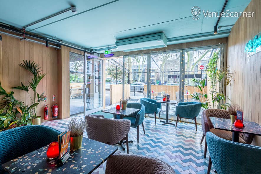 Main Bar Area, Colours Hoxton photo #2